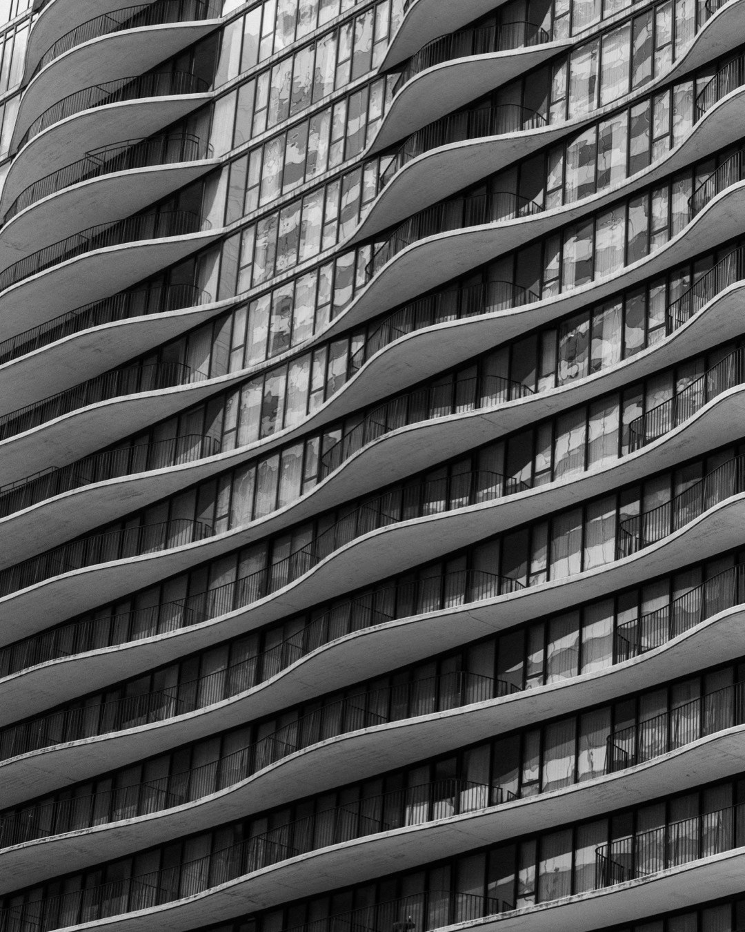 Waved Balcony Facade